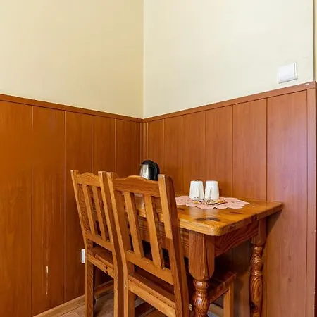 Alojamento de Acomodação e Pequeno-almoço Gosciniec Beskidzki