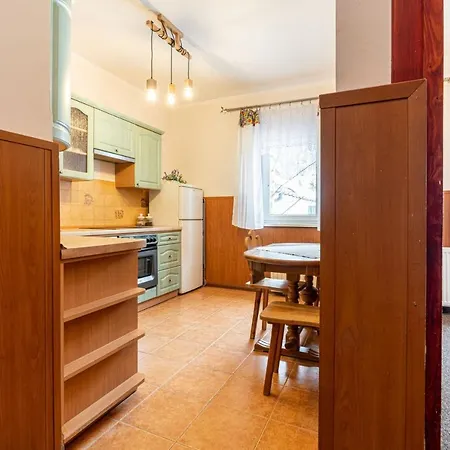 Gosciniec Beskidzki 住宿加早餐酒店 3*
