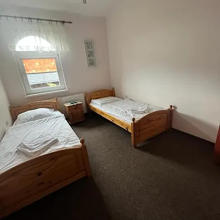 Gosciniec Beskidzki Bed & Breakfast