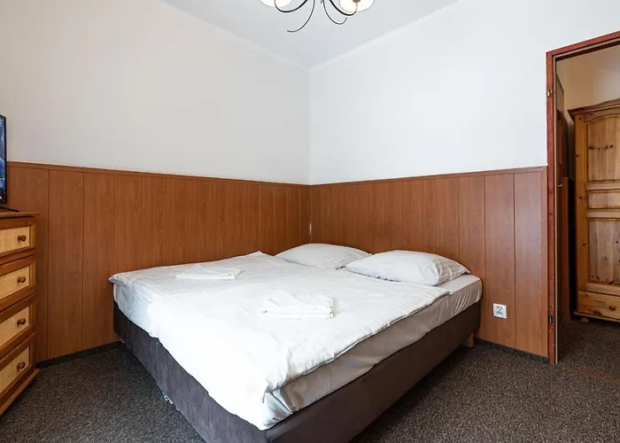 Gosciniec Beskidzki Bed & Breakfast 3*